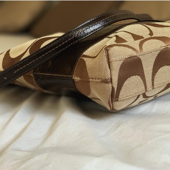 🍒Coach 2-Way Monogram Bag NWOT 🍒 - Picture 3 of 7